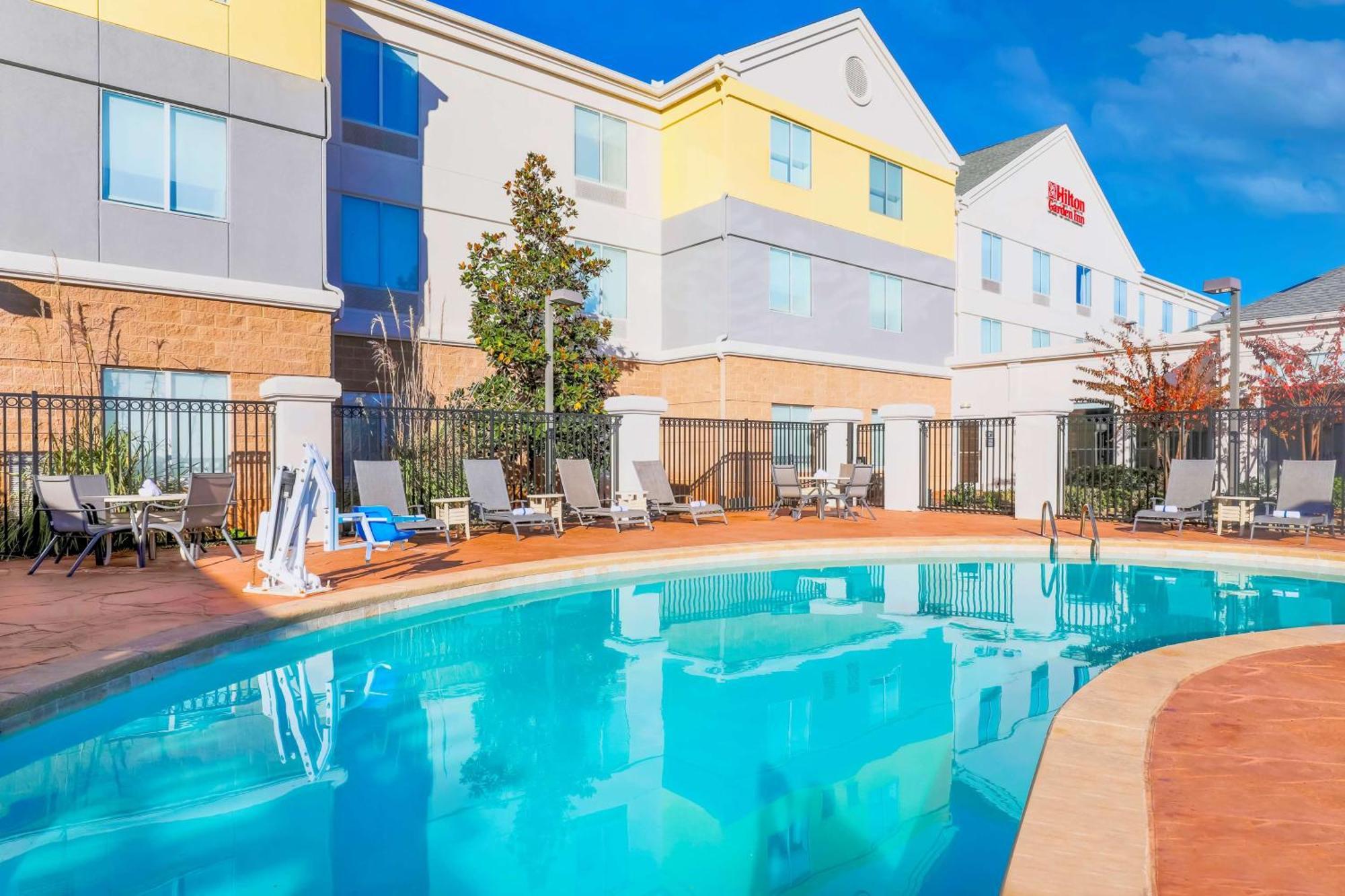 Hilton Garden Inn Норман Екстер'єр фото